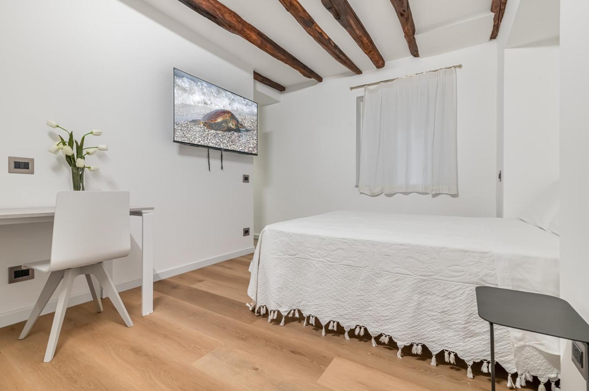 Piazza Indipendenza Loft & Rooms Palermo Buitenkant foto