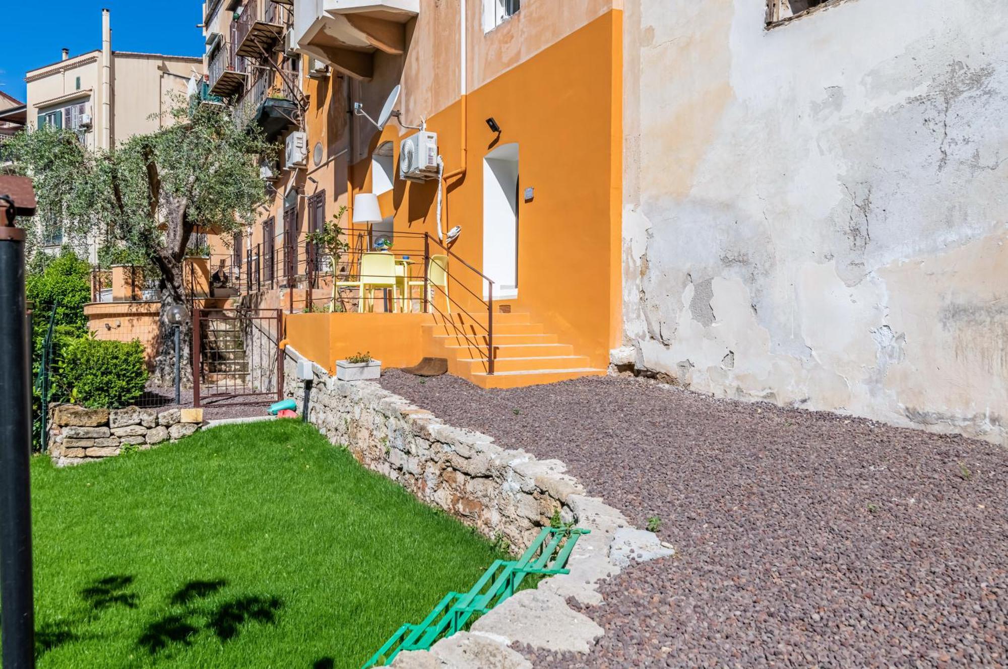 Piazza Indipendenza Loft & Rooms Palermo Buitenkant foto